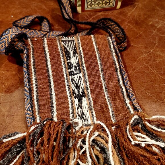 Antique Chuspa Bag – Andean Folklore “Nisqa” Ritual Pouch, Gift Ideas, for Colle - Picture 1 of 3